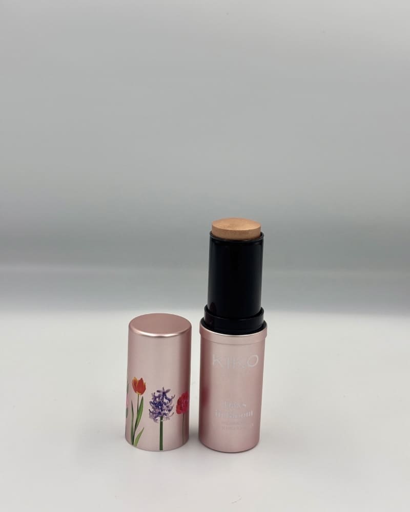 Days In Bloom Face & Body Stick Highlighter Kiko Milano