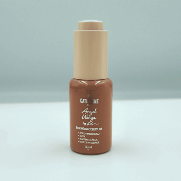 Base Liquida Media Cobertura Catharine Hill